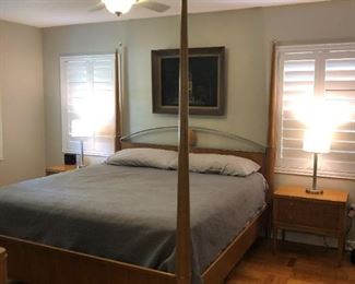 King Size Ethan Allen master bed-4 poster. Part of 6 piece set. Side tables and lamps with outlets built in