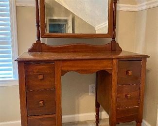 Antique vanity