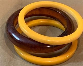 025 Vintage Bakelite Bracelets