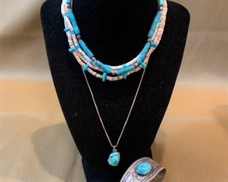 043 Turquoise Heshi  Shell Necklaces