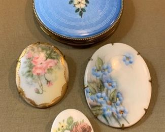 049 Compact  Cameo Pins