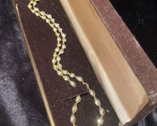 205 FAS ITALY 925 STERLING SPIRAL NECKLACE