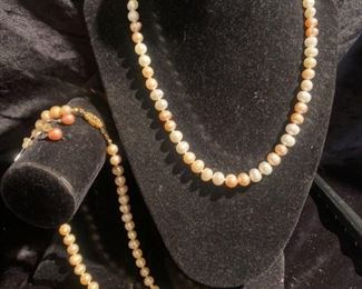 257Pearl Necklaces  Earrings