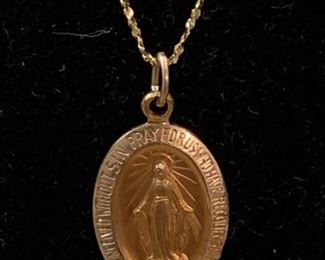 404 14k Gold Pendant Necklace