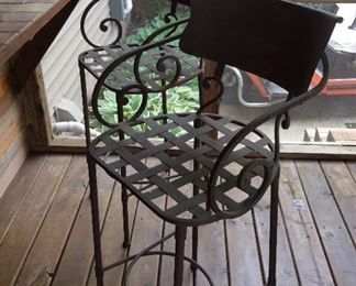 2 outdoor metal bar stools