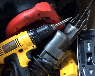 De Walt cordless drill and other assorted power tools