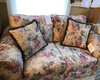 settee