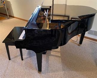 Stunning Kawai Grand Piano. 