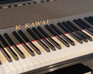 Stunning Kawai Grand Piano. 