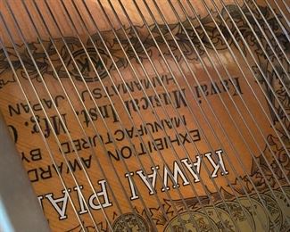 Stunning Kawai Grand Piano. 