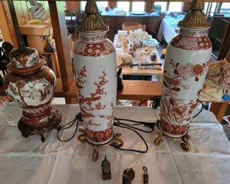 2 Rust Aisan porcelain lamps
