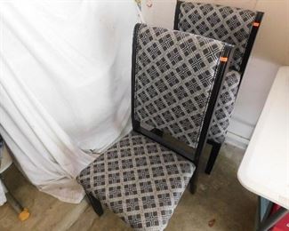 nice folding chairs with cushions