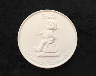 4” Goebel Collectors Club