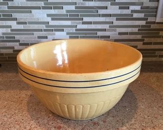 Red Wing Pottery mixing bowl