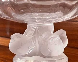 LALIQUE Frosted Crystal Bird Compote 