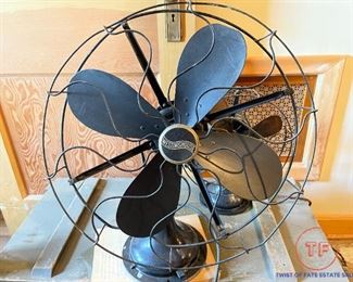 Vintage WESTINGHOUSE Large Circular Fan