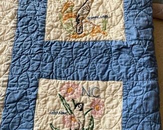 Antique Handmade Quilt - 50 State Birds / Flowers