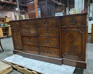 very nice dining room server