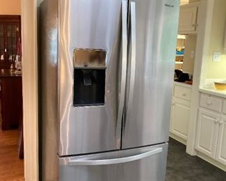 WHIRLPOOL 27 CU FT. REFRIGERATOR, TWO DOOR TOP AND PULL OUT DRAWER BOTTOM, SEE SPECS IN NEXT PHOTOS