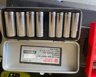 Socket set 