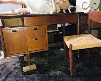 Mid century modern desk and chair, little girl mannequin on top of desk