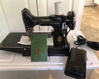 Singer Featherweight  221-1 with lots of attachments, case, manual and more