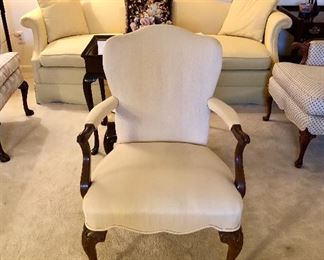 Queen Anne Chair. Mahogany frame. Upholstered and ivory fabric.