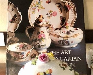 Herend Rothchild Bird. Queen Victoria Mor Fisher Period. Hungary. 