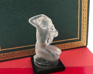 Lalique nude