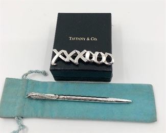 Tiffany sterling leaf pen
Tiffany & Co. Paloma Picasso XXXOOO Silver Pin Hugs & Kisses