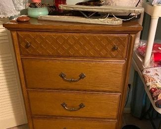 4 drawer Chest, hat & hat box, great little lamp, miscellaneous other items