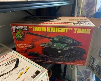 Defenders Iron Knight tank