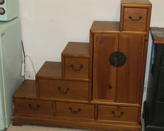 Tansu Step Cabinet