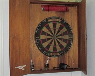 Dart Cabinet with WINMAU Dart Board