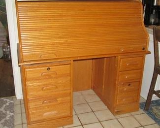 Rolltop Desk