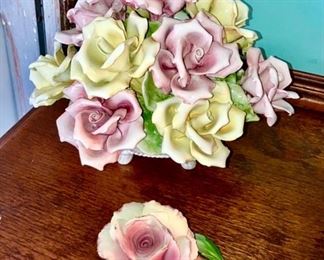 Capodimonte, Italy flower decor