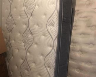 Serta Full Mattress “Medina”