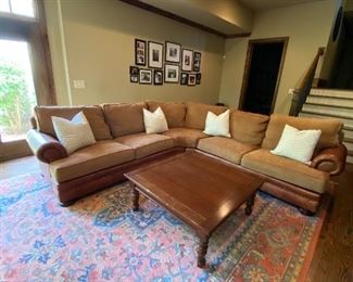 Berndhart sectional sofa