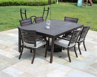 Frontgate dining table & chairs