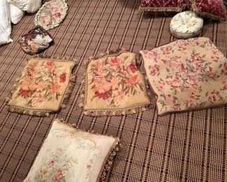 Lot very nice decorative throw pillows - needlepoint, beaded, scenic.......