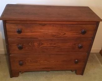 ANTIQUE HAND-MADE CHEST OF DRAWERS
