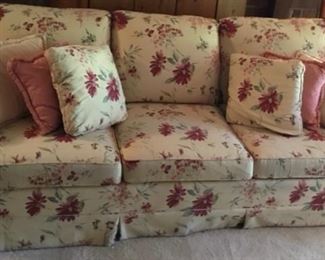 BEAUTIFUL FLORAL UPHOLSTERED SOFA by FRIENDSHIP UPHOLSTERY INC., TAYLORSVILLE, NC, 8 WAY HAND TIED!