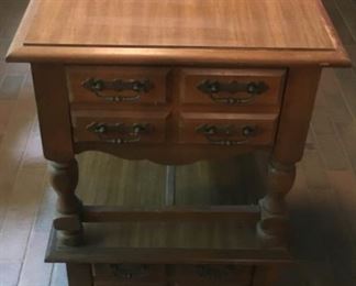 VINTAGE COFFEE TABLE W/MATCHING END TABLES