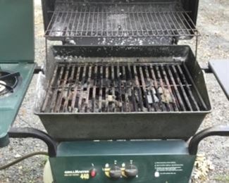 GRILLMASTER GRILL WITH SIDE BURNER
