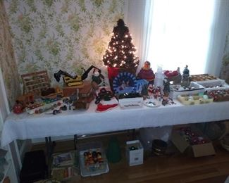 Vintage toys, Christmas and more