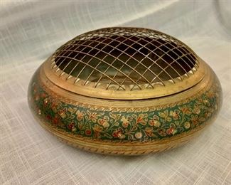 Cloisonne flower arranging bowl