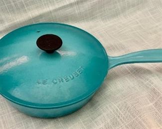 Le Creuset #21 pan with lid
