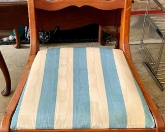 Antique Upright 18w x 34h 
Carved Accent Chair $39