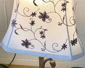 23” Tulip arm flowered white shad Lamp $18