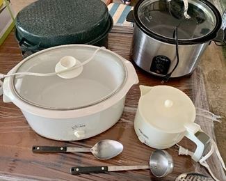 Round Crock Pot $15
Oval whiteCrock Pot $20
Kitchen Gourmet Covered Hot Pot $10
 Vntg FLINT Utensils $8ea
Turkey Roaster $8
Laddie $12
Searatec & Cooking/serving Spoon $10 ea